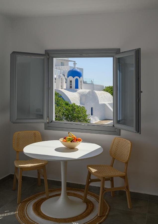 Thoe Oia Suites المظهر الخارجي الصورة