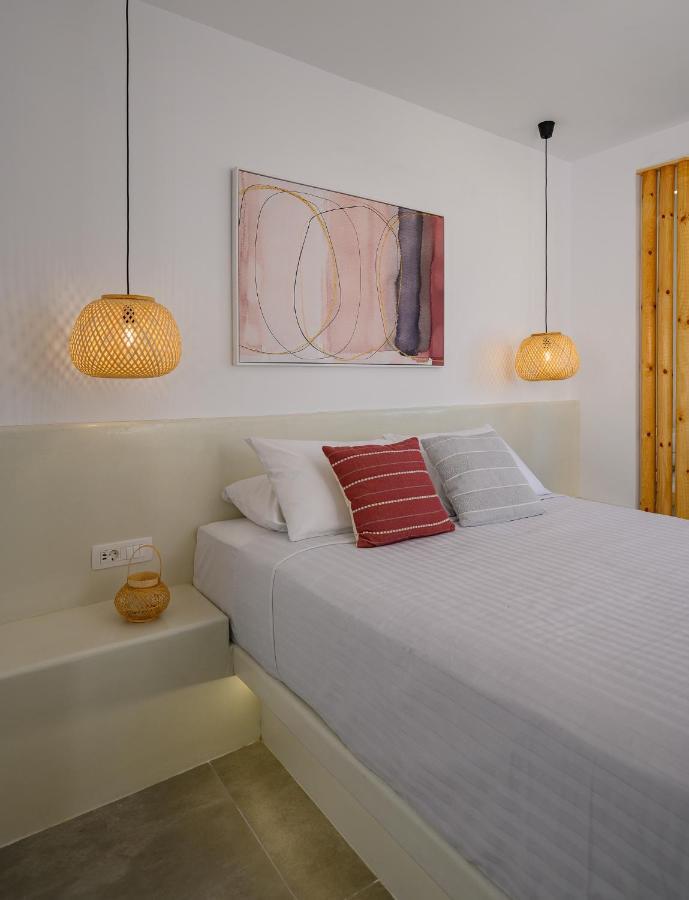 Thoe Oia Suites المظهر الخارجي الصورة